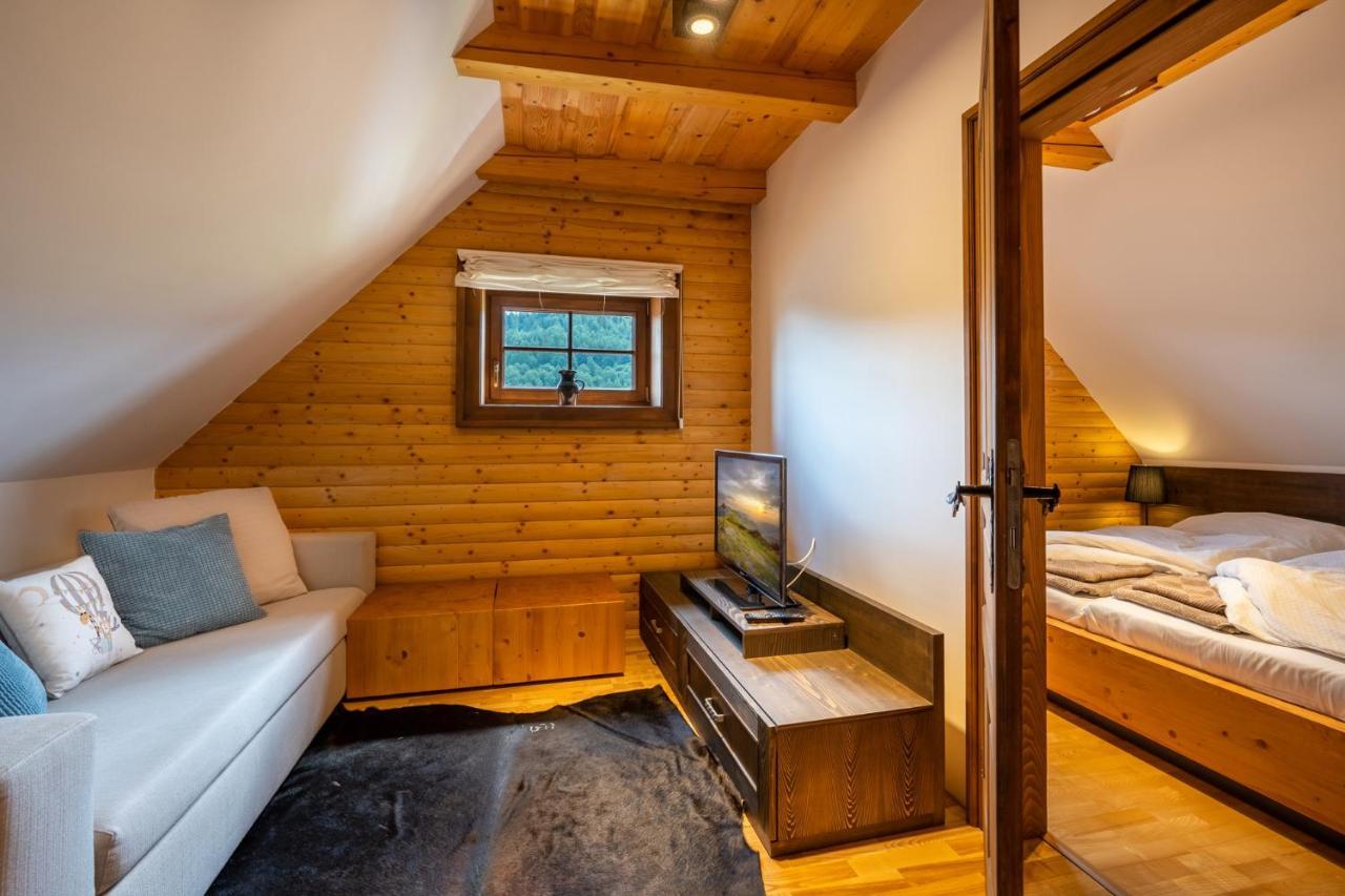 Wellness Drevenica Zuberec, 3 Apartmany, 2 Studia, Tatranske Stity Z Terasy ภายนอก รูปภาพ